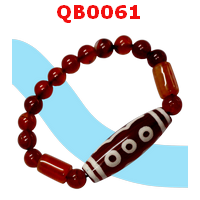 QB0061 : สร้อยข้อมือ DZI 5 ตา