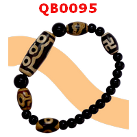 QB0095 : สร้อยข้อมือ DZI 5 ตา