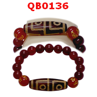 QB0136 : สร้อยข้อมือหินทิเบต  ลาย 4 ตา