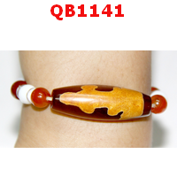 สร้อยข้อมือหิน DZI ลายเจ้าแม่กวนอิมร้อยด้วยลูกปัดแก้ว