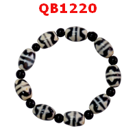 QB1220 : สร้อยข้อมือ DZI ลายเขี้ยวเสือคู่ 9 เม็ด